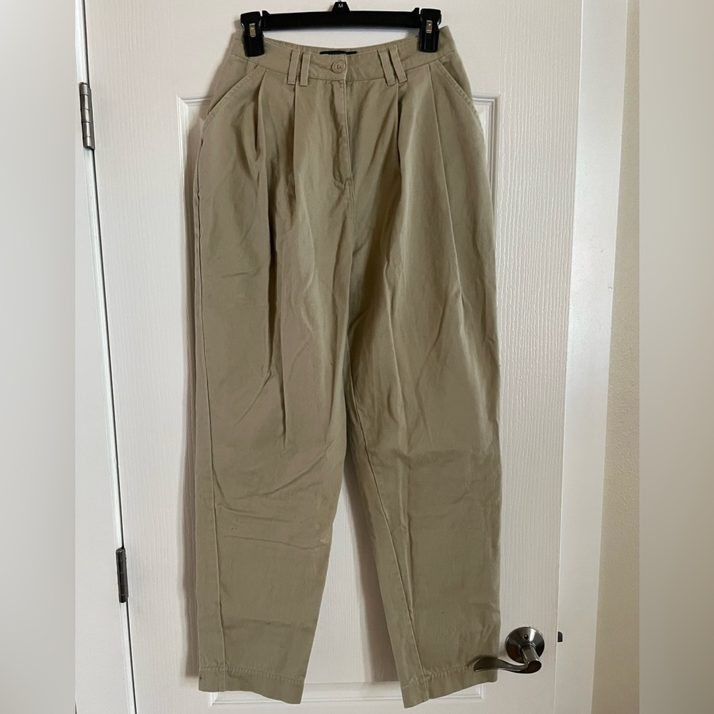 (Unworn) ASOS Womens Chino/Baggy Pants Size 4